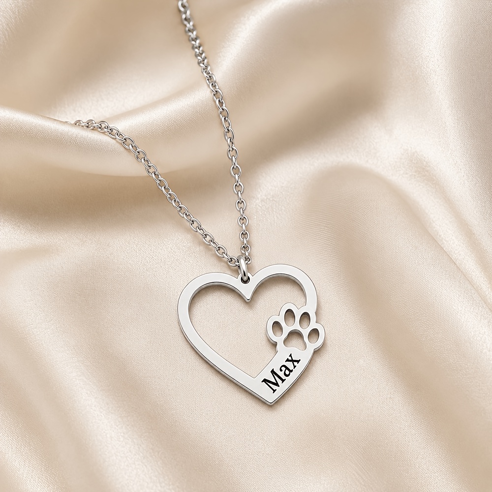 Personalized 18K Gold Plated Pet Name Necklace with Heart Paw Print Pendant